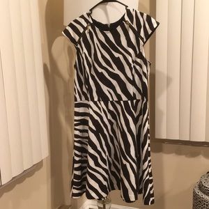 🔥 Sale🔥Michael Kors zebra dress